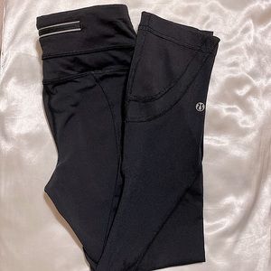 VGUC Lululemon Black Leggings